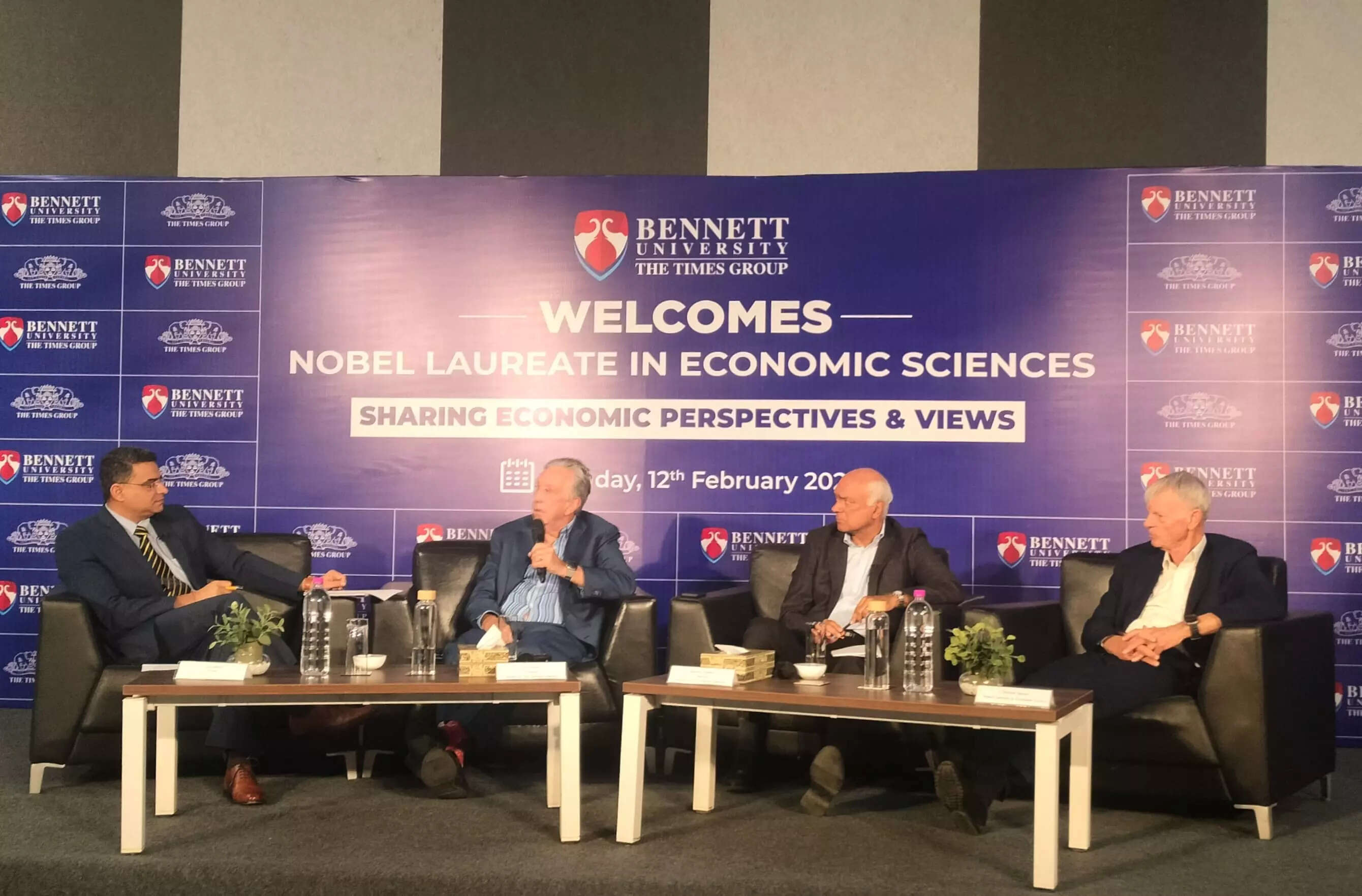 Global economic visionaries discuss turbulence, tech