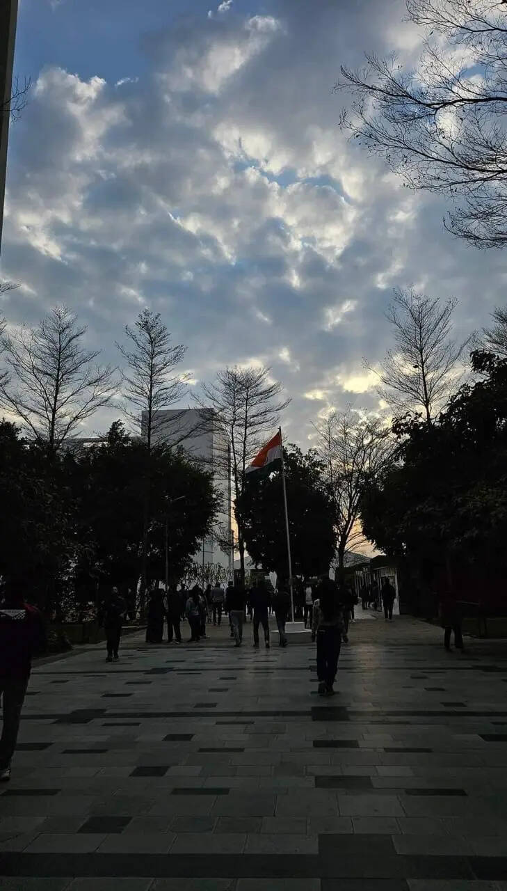 ​Evening Walks on Campus