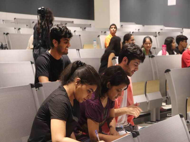 The student judges also had a tough time evaluating the participants.